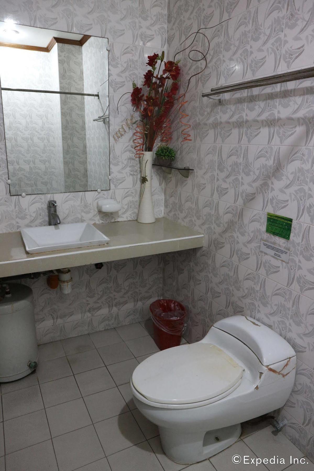 Obdulia'S Business Inn Dumaguete City Kültér fotó
